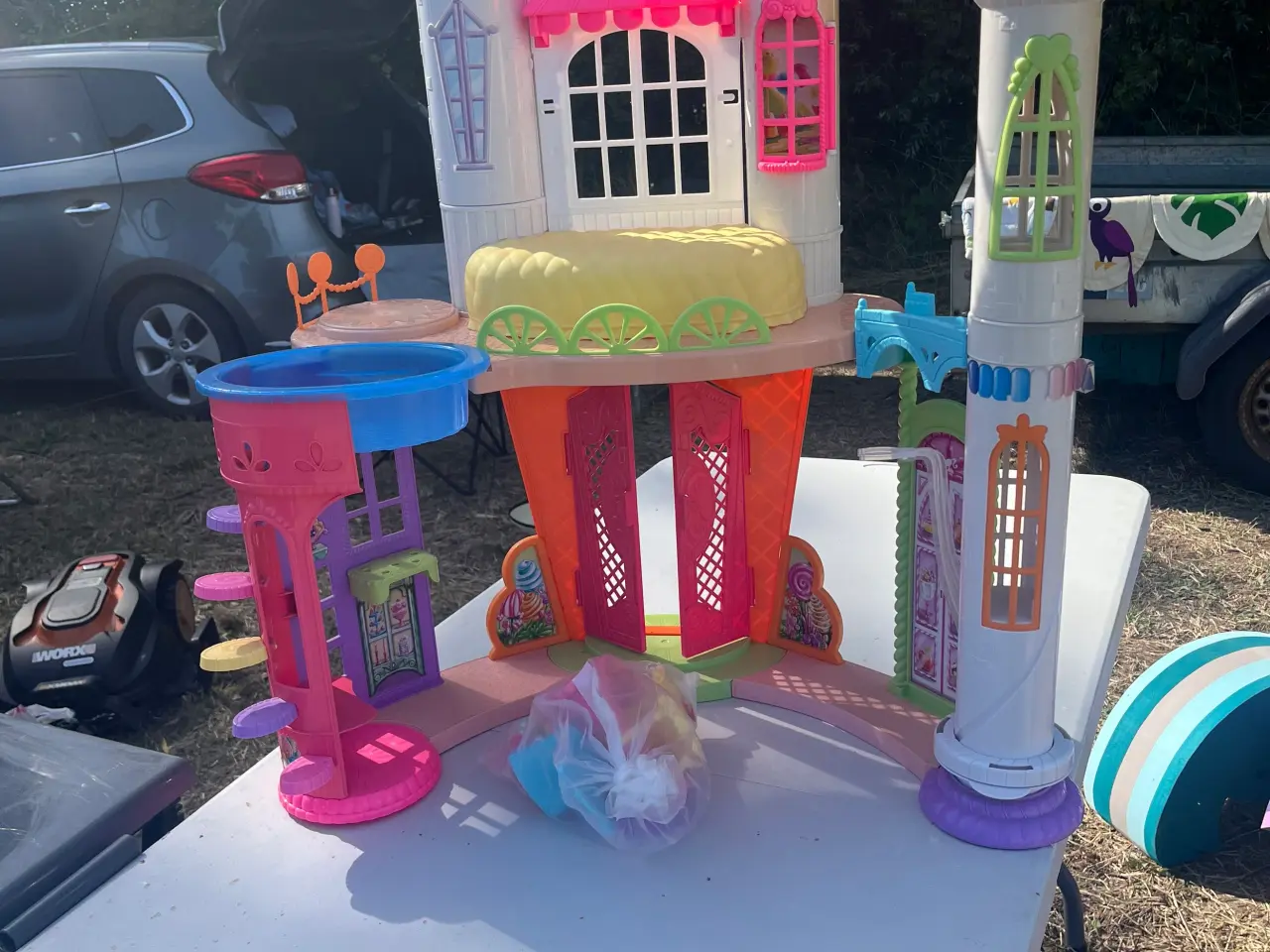 Billede 1 - Barbie prinsesse slot