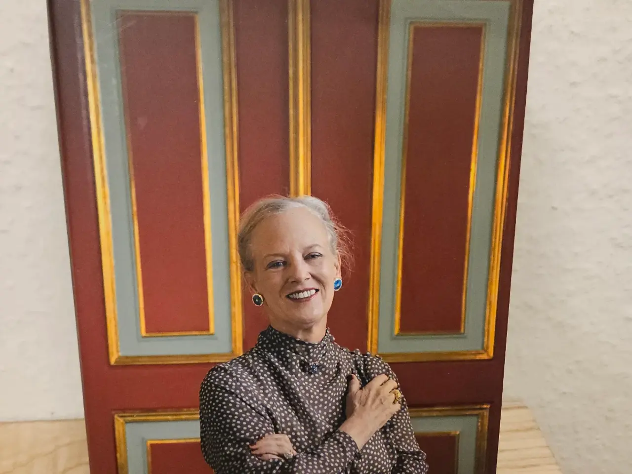 Billede 1 - Bog Dronning Margrethe 