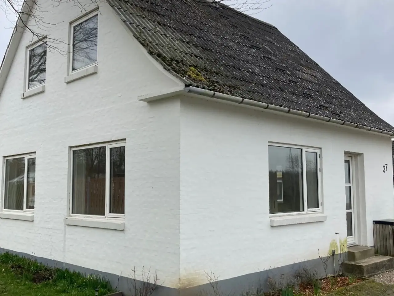 Billede 1 - Velbeliggende hus udlejes i Vorbasse (kan købes)