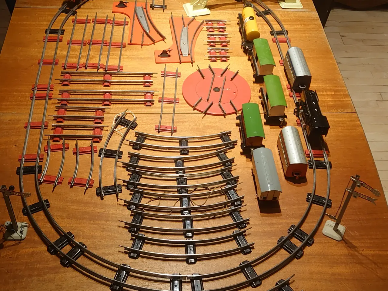 Billede 5 - Pionerekspressen/Wittrock: 54 dele inkl. station,