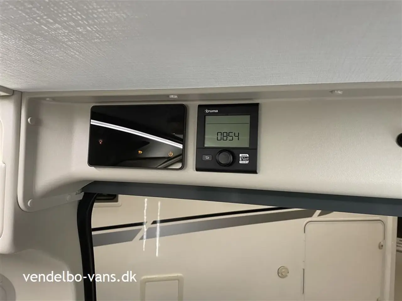 Billede 3 - 2022 - McLouis Menfys Van 04 Prestige Matic Det er CamperVan topudgaven med masser af udstyr - Prestige Matic
