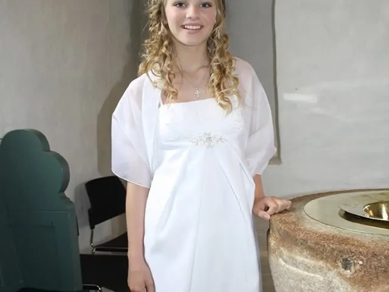 Billede 1 - Lilly konfirmationskjole