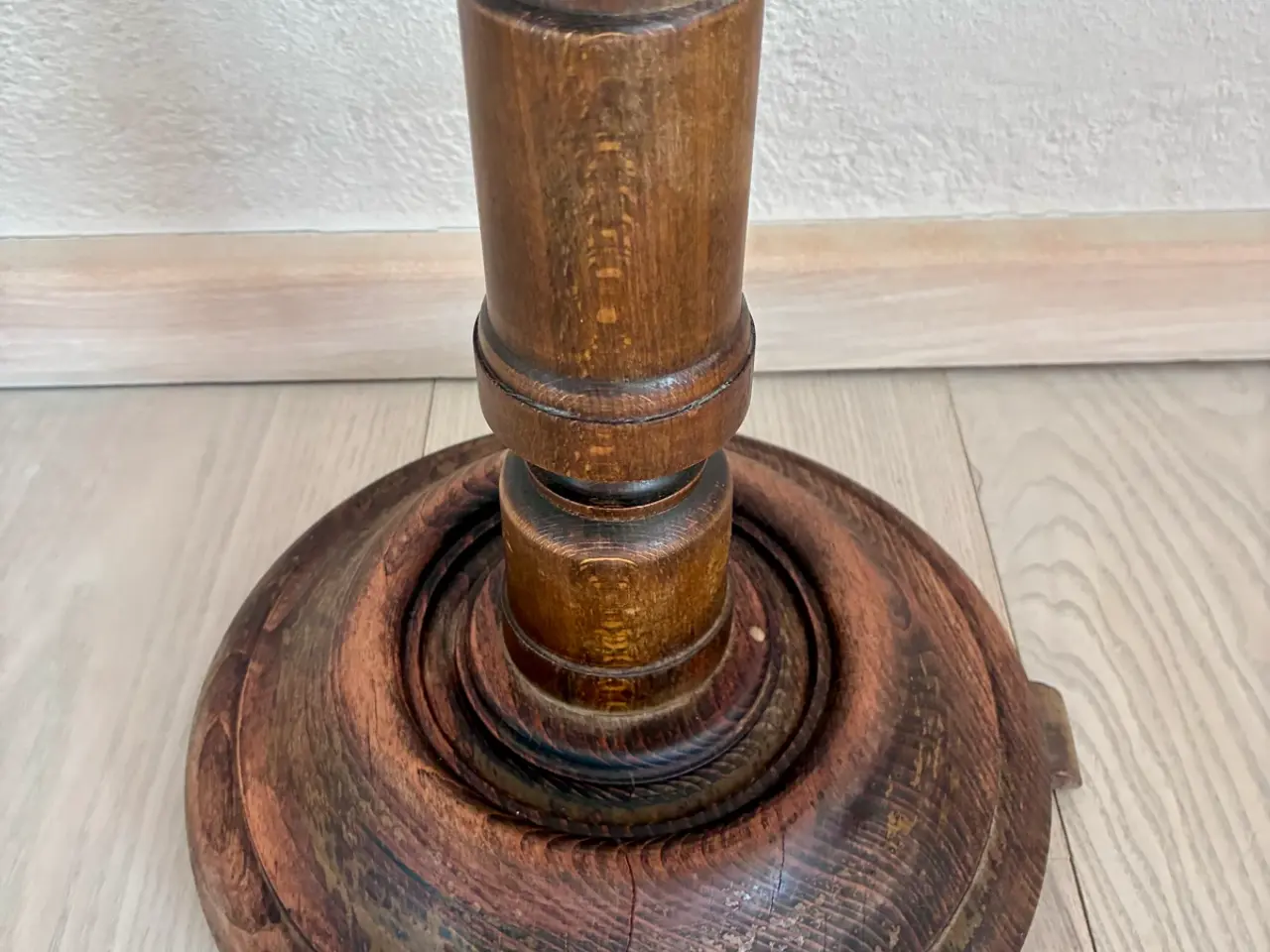 Billede 4 - Vintage piedestal i massiv eg