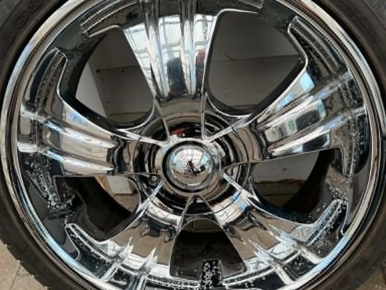 Billede 3 - 20" Sommer Cromfælge  Med Dæk 255/35R-20