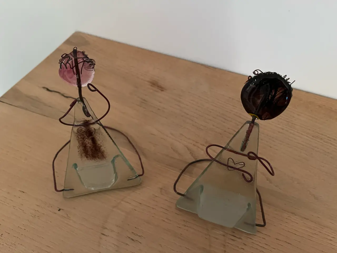 Billede 1 - To glas hjerte damer