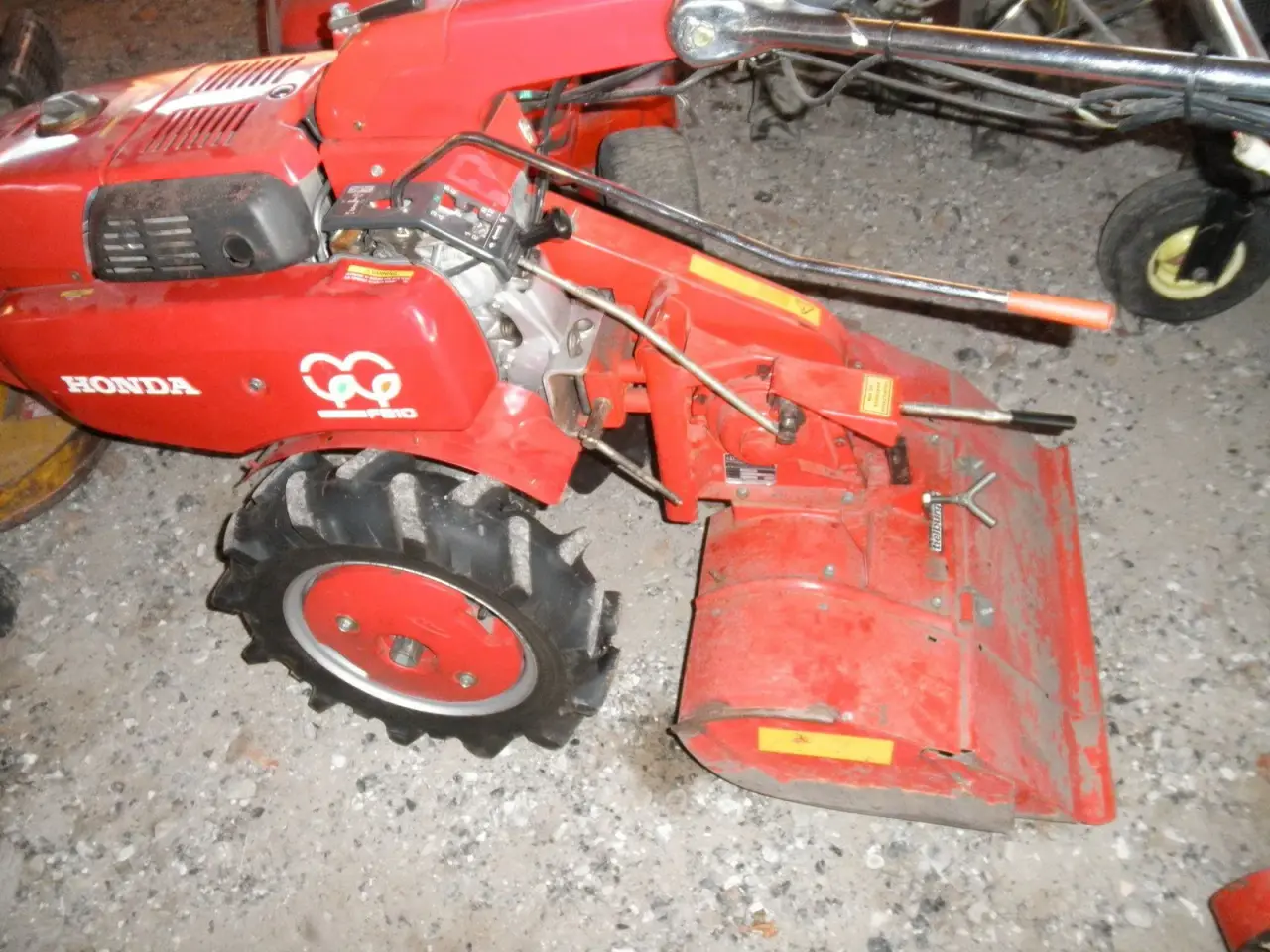 Billede 3 - Honda f800  f810 med tielburger fræser