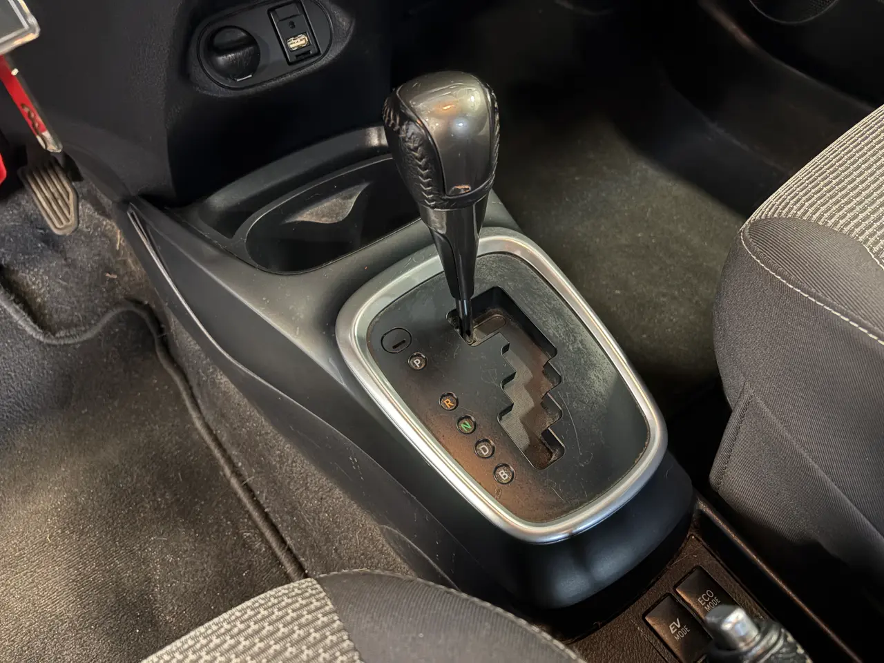 Billede 16 - Toyota Yaris 1,5 benzin HYBRID H2 Aut.