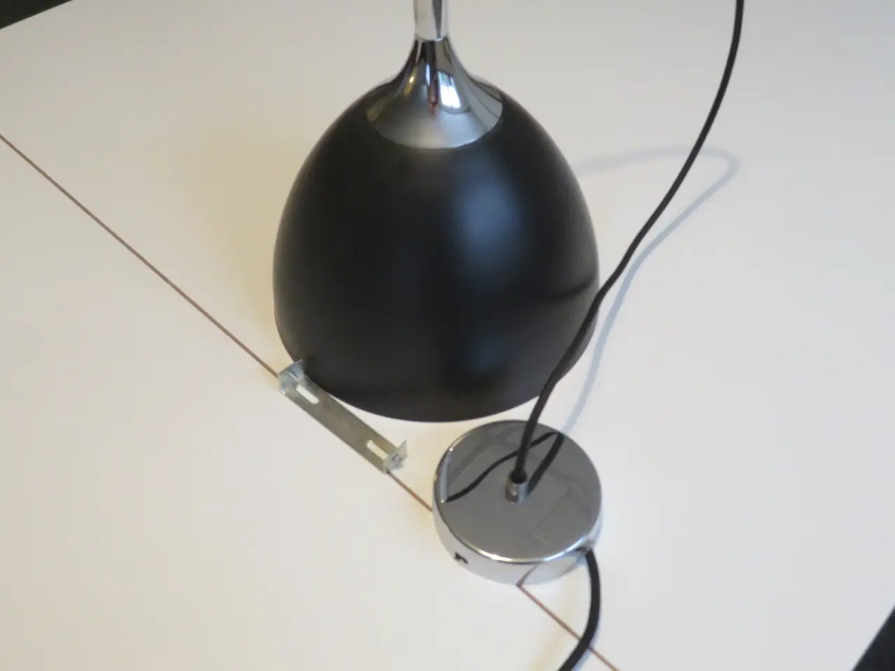 Billede 3 - Pendel i sort, Colors by Copenhagen, loftslampe