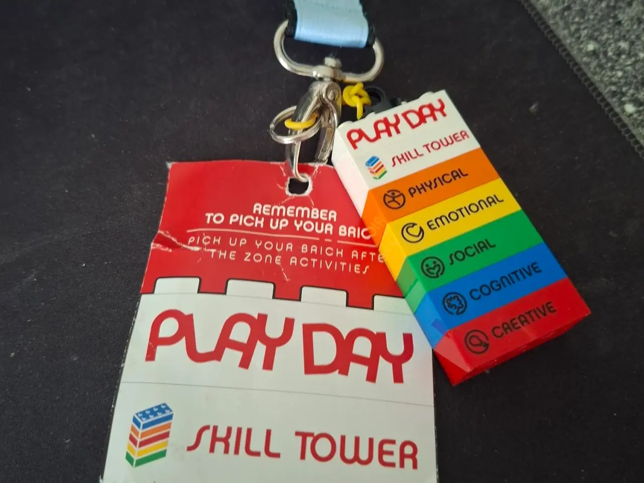 Billede 1 - Lego Exclusives, Keyhanger fra LEGO PlayDay 2018