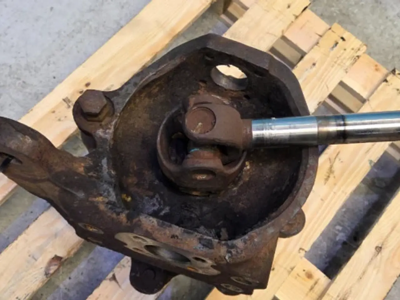 Billede 15 - New Holland LB 110 B Hjulnav R. 85817698