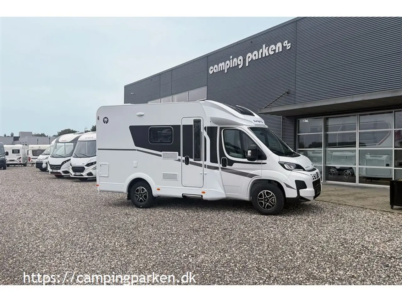 Billede 1 - 2027 - SunLight T 58 Adventure Edition Super lækker, kort autocamper under 6 m og automatgear - kom nemt omkring!