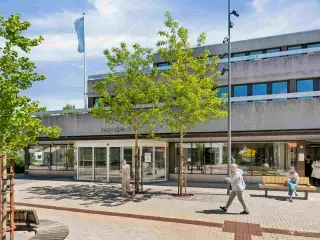 Butik eller cafe i et attraktivt indkøbsområde i hjertet af Ballerup.
