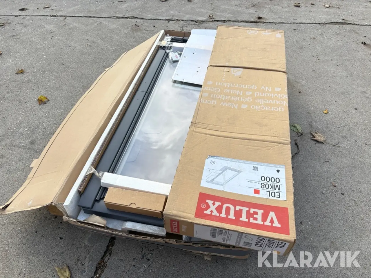 Billede 1 - Ovenlysvindue Velux elektrisk med regnsensor og inddækning 1 Styk