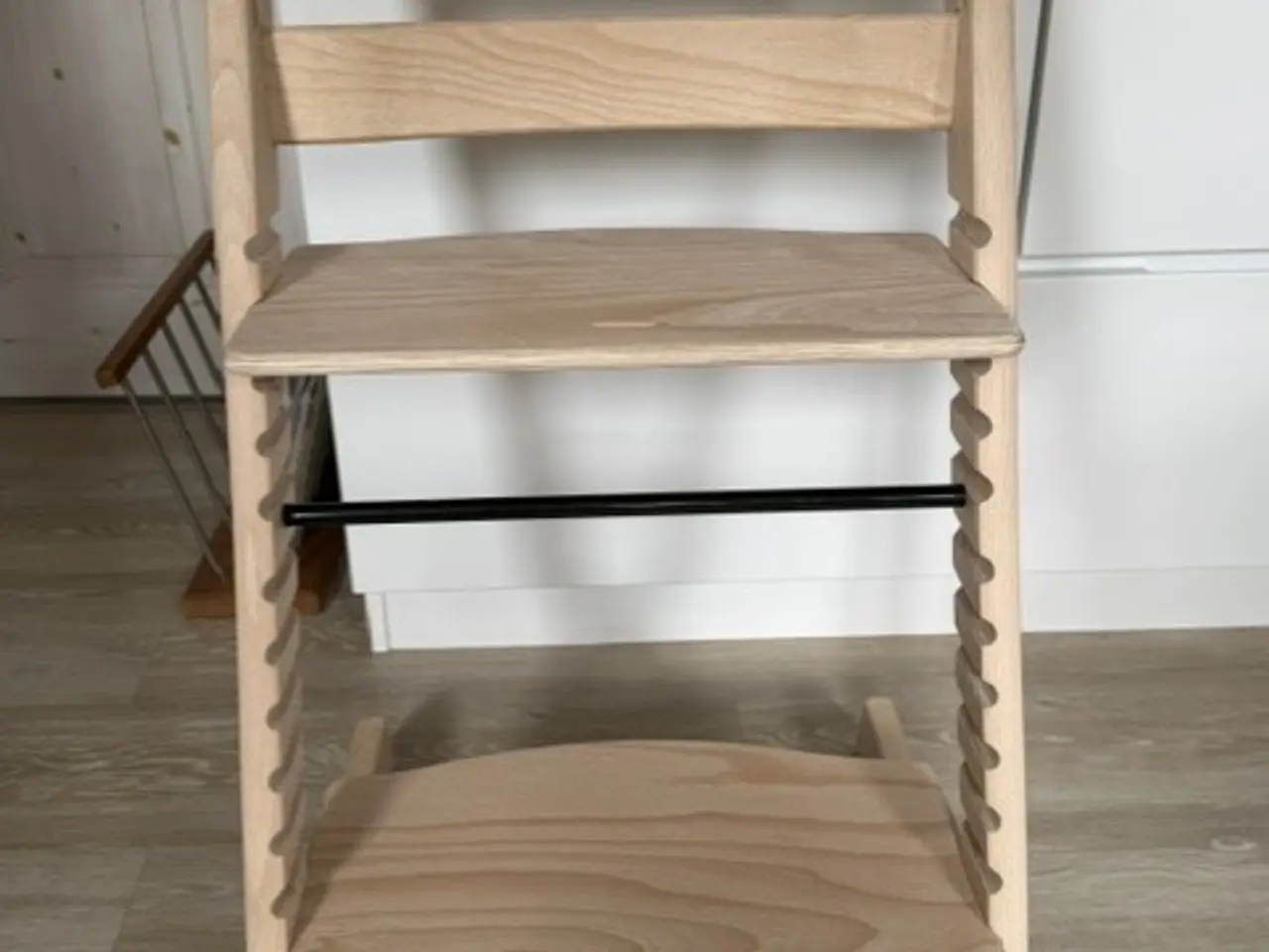 Billede 1 - Trip Trap Højstol NY MODEL Massiv Bøg Natur.