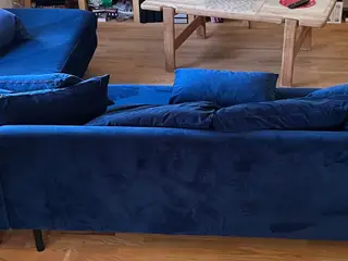 Blå Chaiselong sælges
