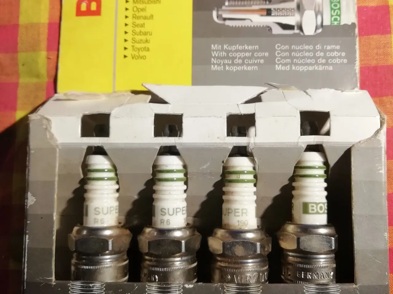 Billede 1 - Gratis ? Bosch Tændrør WR 7 DC 