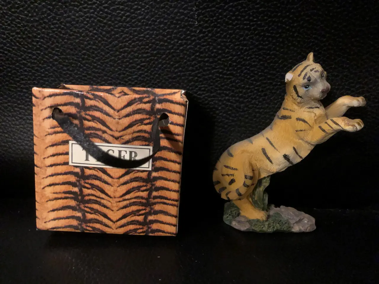 Billede 2 - Tigerfigur i pose