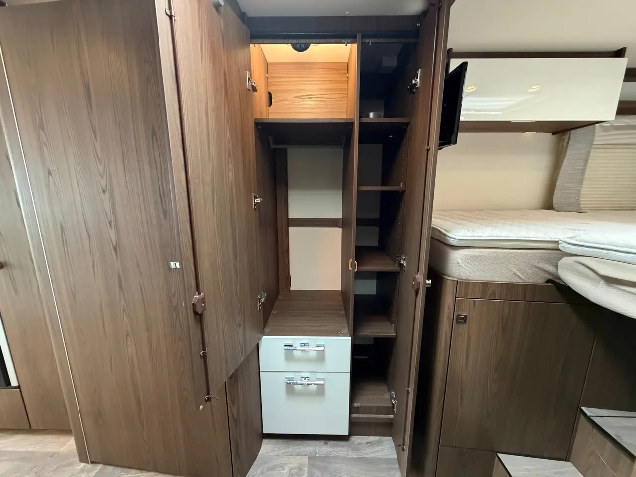 Billede 14 - Hymer B ML-I 880 2,2 CDi 170 Masterline aut.