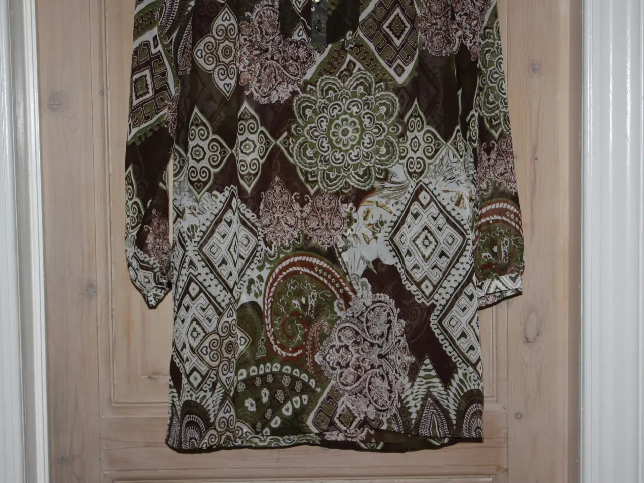 Billede 3 - Tunika str. 38 Længde 85 cm