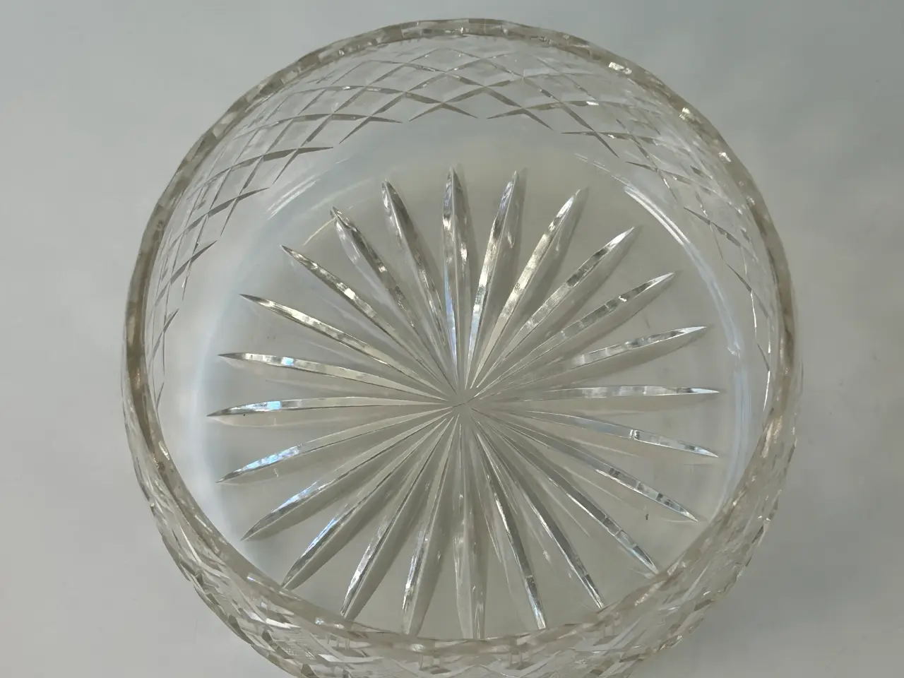Billede 6 - Elegant slebet krystalskål – 22 cm i diameter