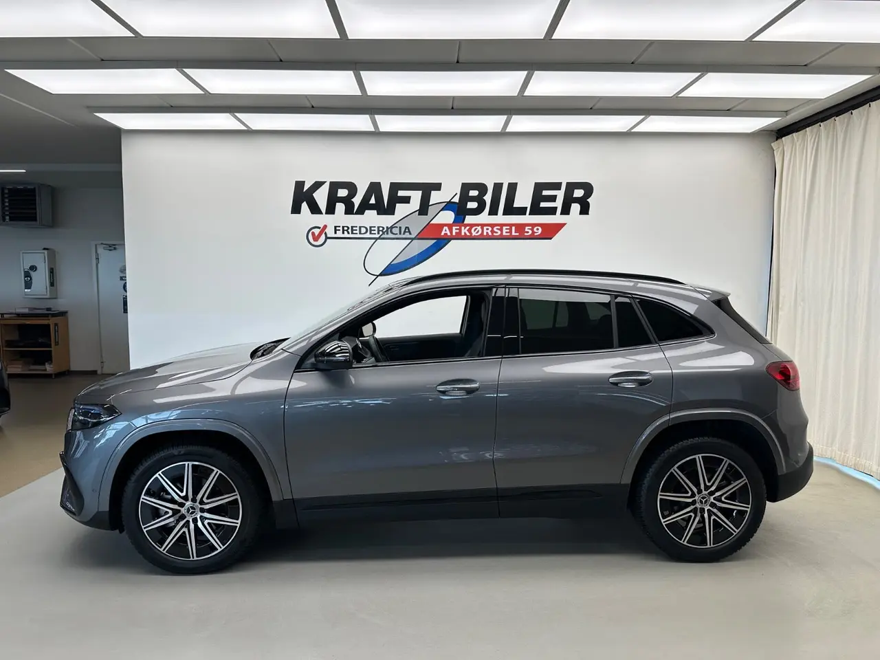Billede 2 - Mercedes EQA250+  AMG Line