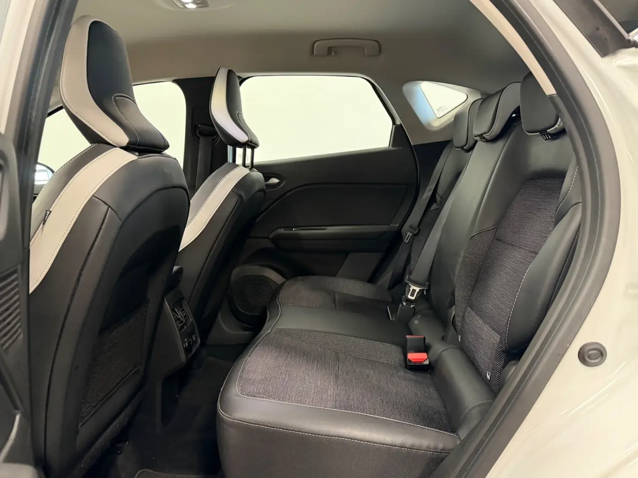 Billede 10 - Renault Captur 1,6 E-Tech Intens
