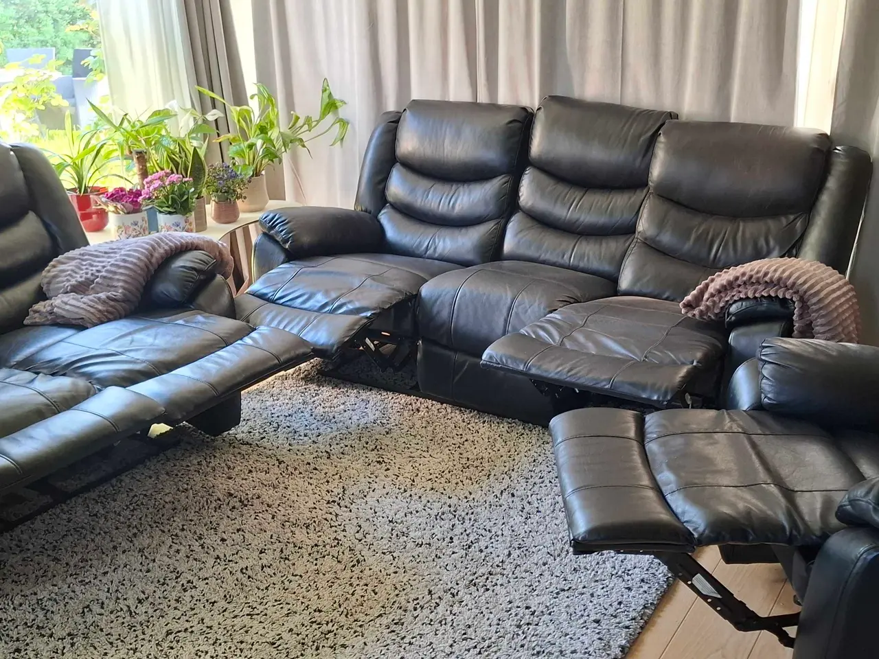 Billede 1 - Sort læder sofasæt med recliner (3+2+1)