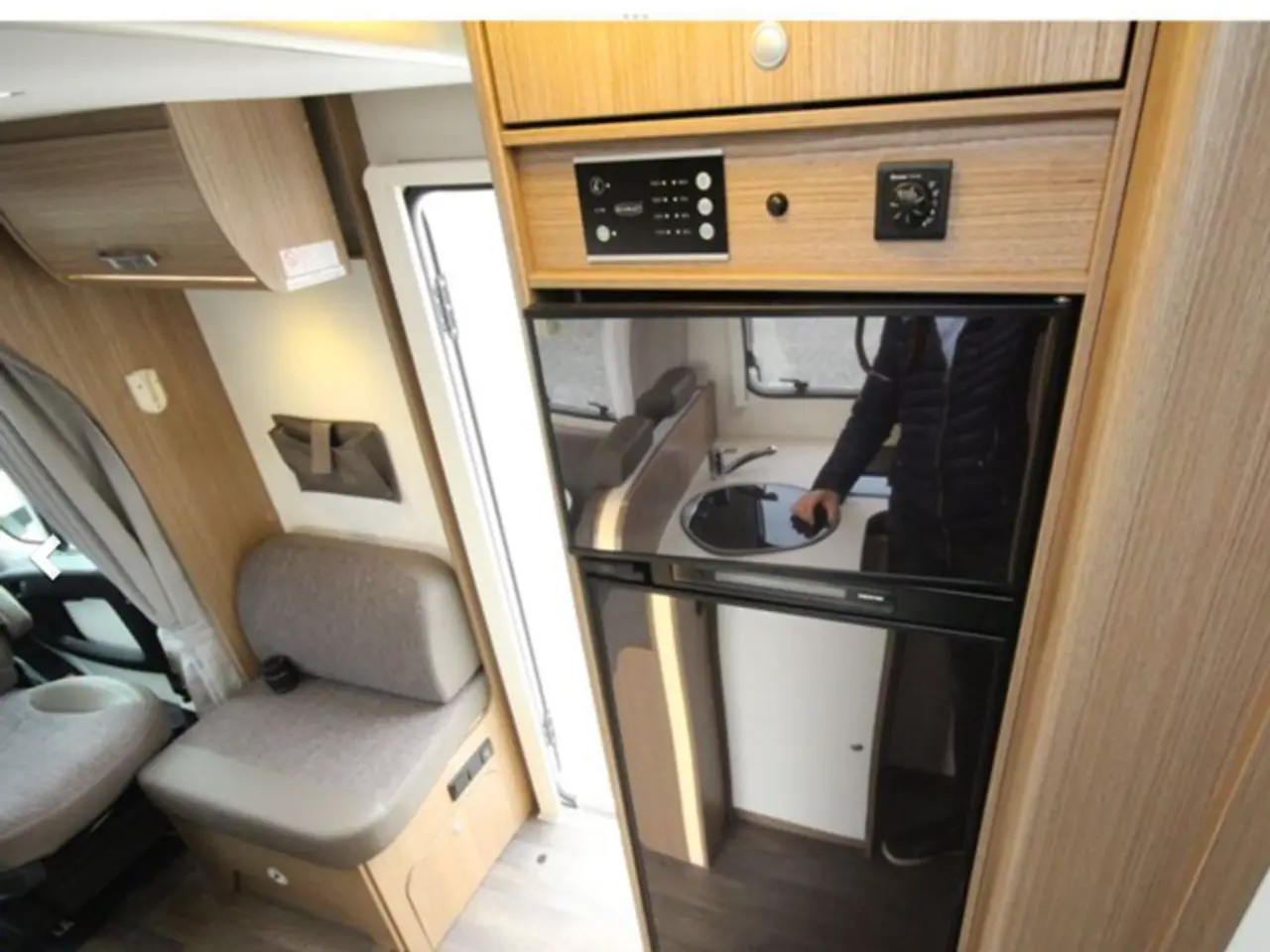 Billede 9 - Autocamper Carado t449