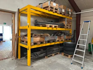 Pallereol uden indhold