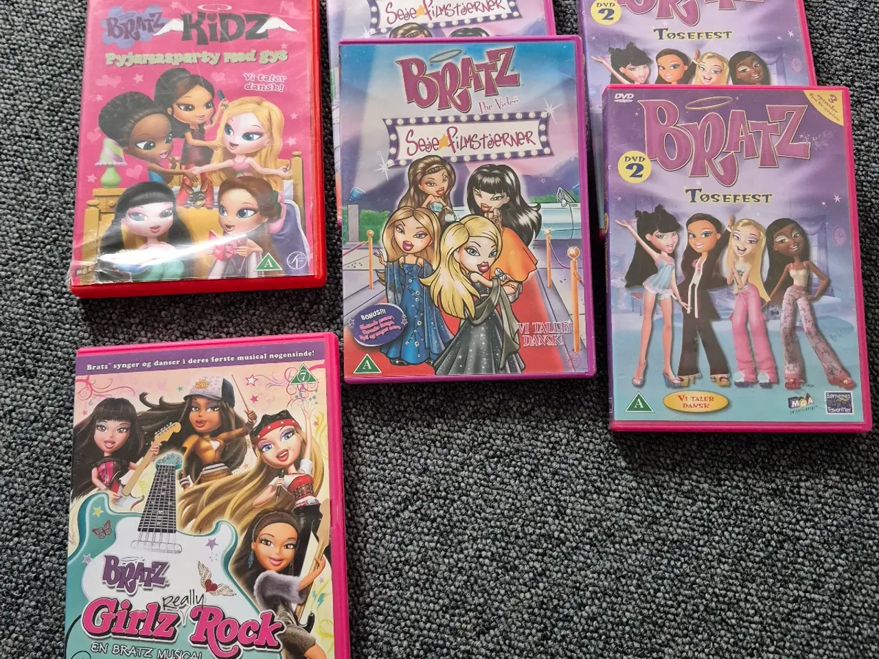 Billede 1 - Bratz film forskellige titler