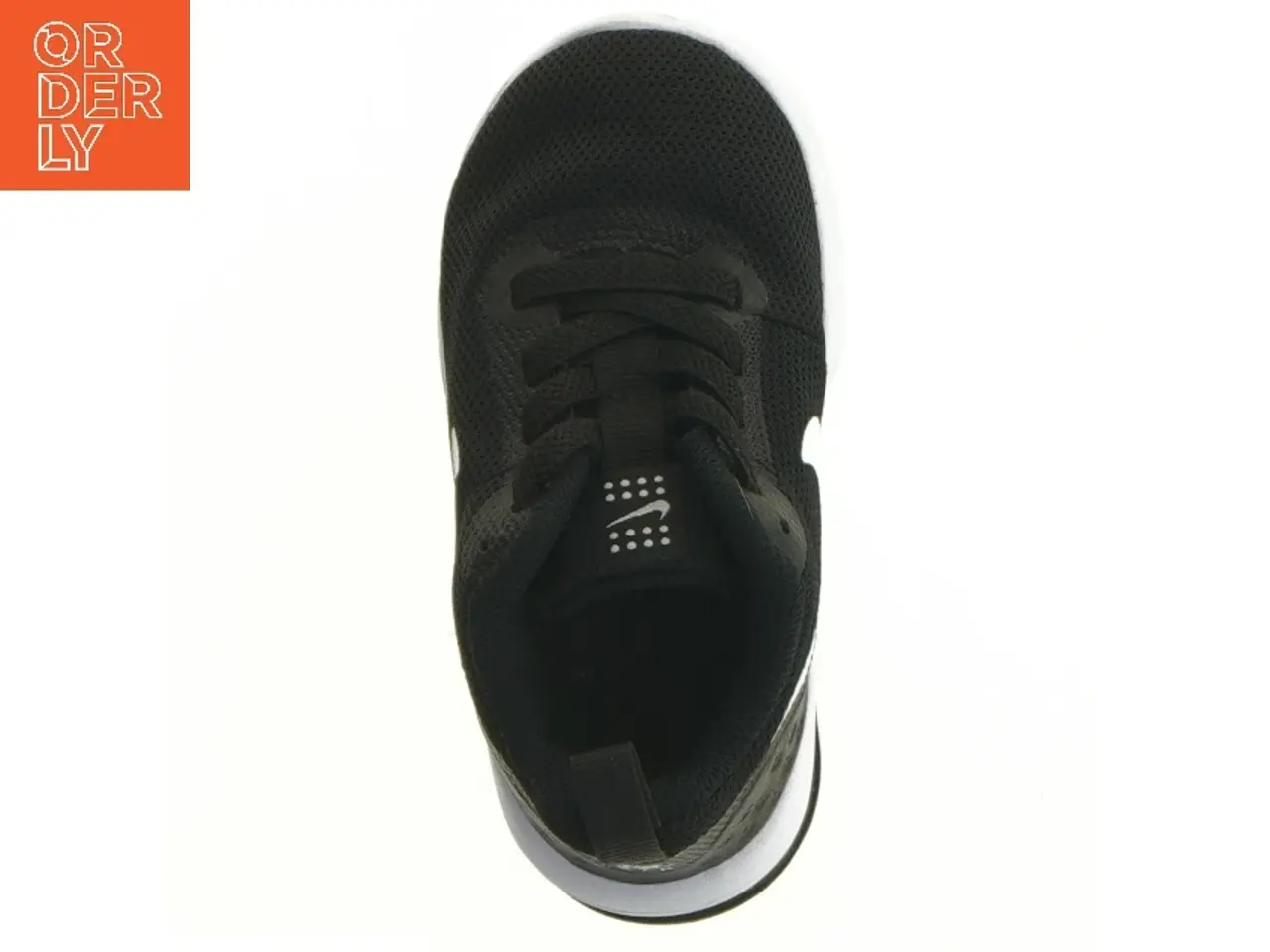 Billede 9 - Sorte sportsko fra Nike (str. 22)