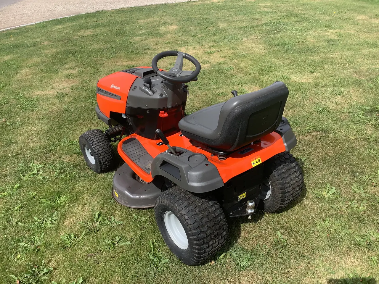 Billede 4 - Husqvarna. LT154