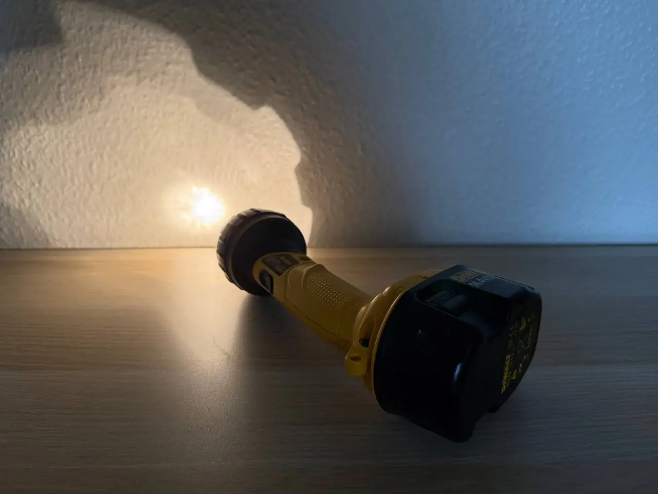 Billede 4 - DeWalt lygte DW906 - God stand