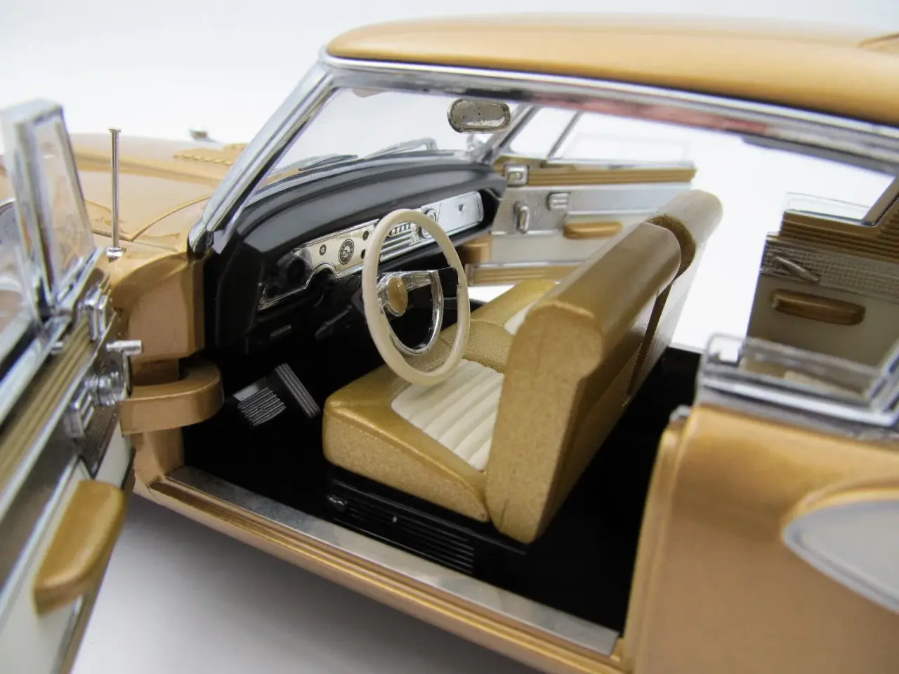 Billede 6 - 1958 Studebaker Golden Hawk 1:18
