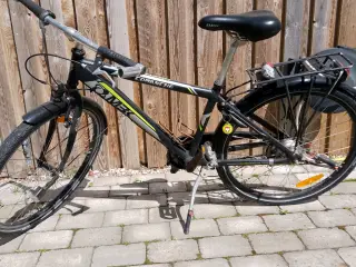 Drengecykel 8-12 år sælges