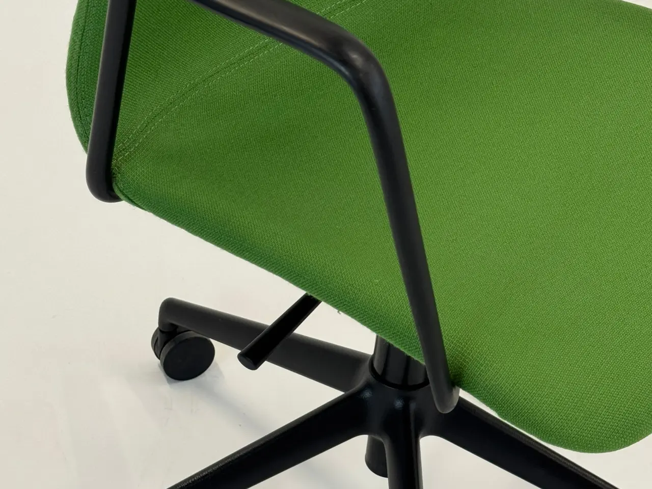 Billede 6 - Savir Design Reflect 5500 Stol – Grøn med Sort Stel