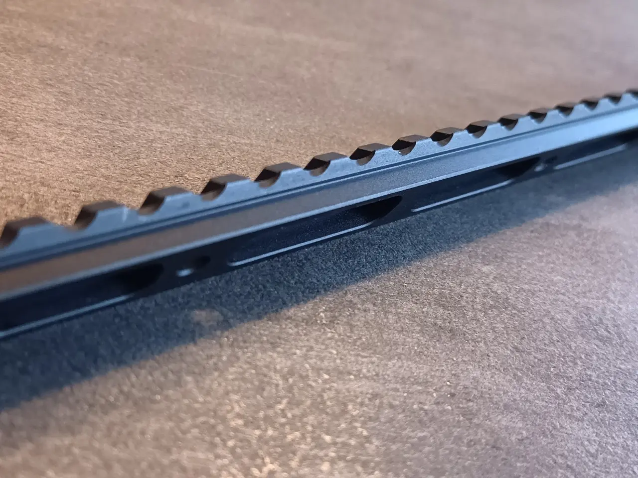 Billede 3 - Picatinny Rail 257mm