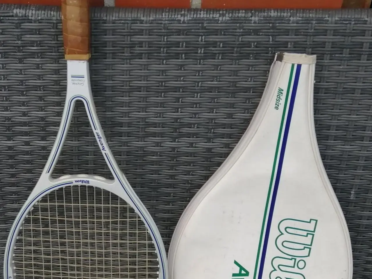 Billede 1 - WILSON AVENGER VINTAGE/SAMLEOBJEKT I FLOT STAND