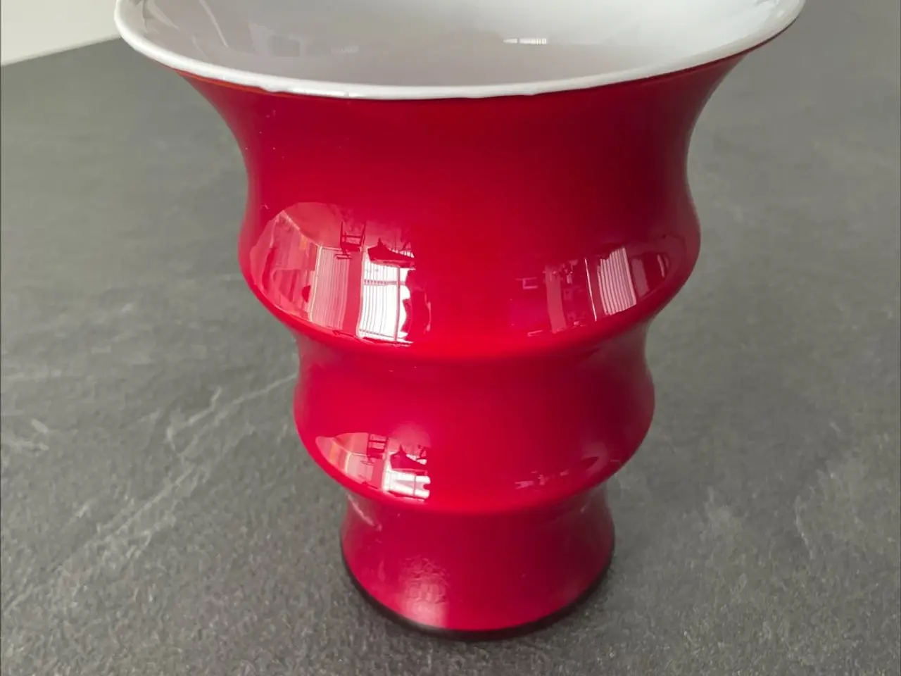 Billede 1 - Holmegaard Karen Blixen vase - sælges