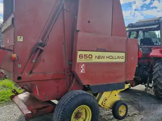New holland 650 rundballe presser