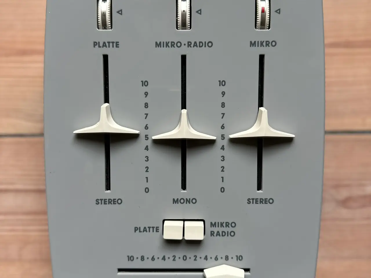 Billede 7 - Vintage Grundig Stereo Mixer 608 med original æske