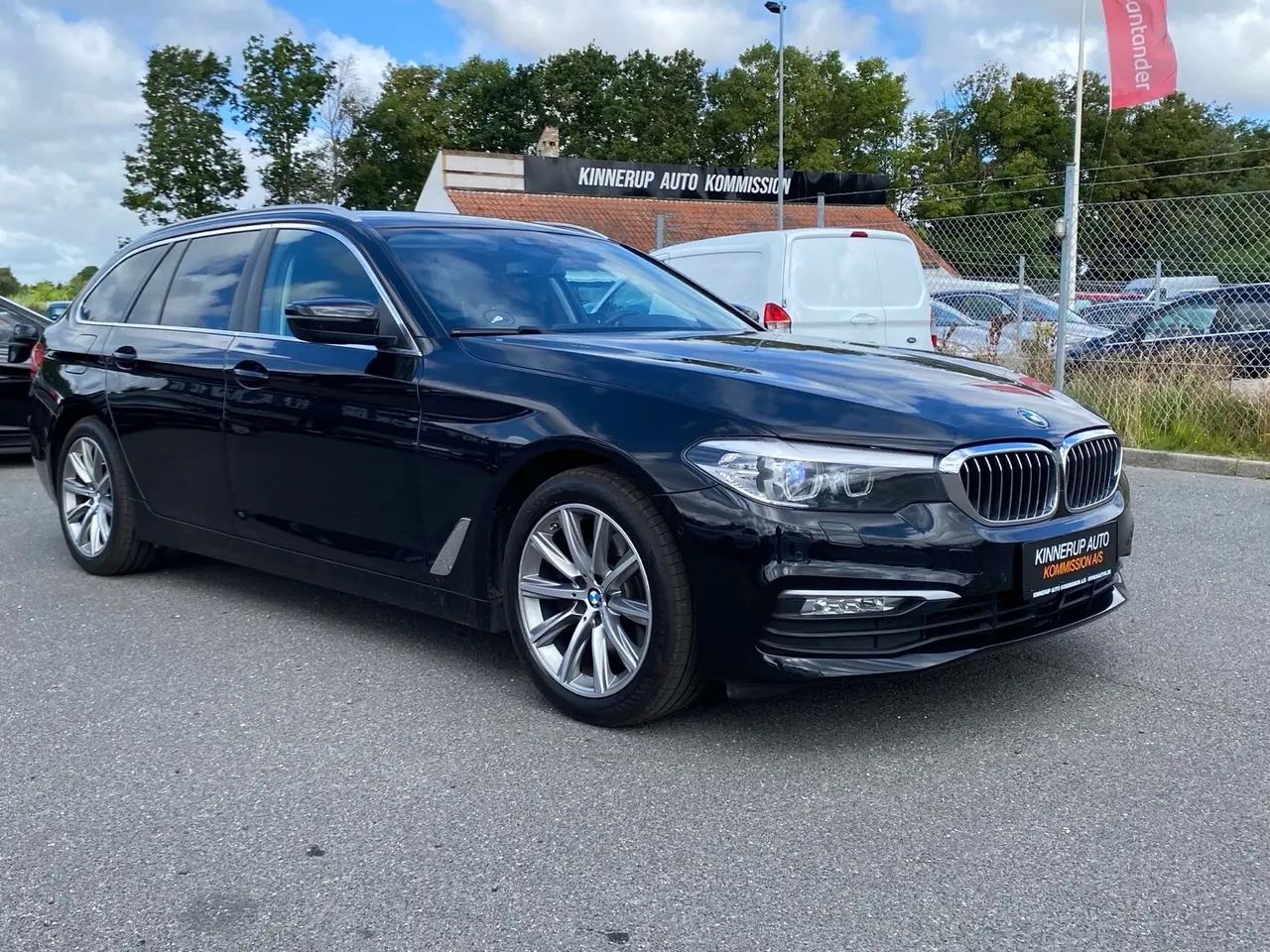 Billede 2 - BMW 520d Touring 2,0 D Connected Steptronic 190HK Stc 8g Aut.