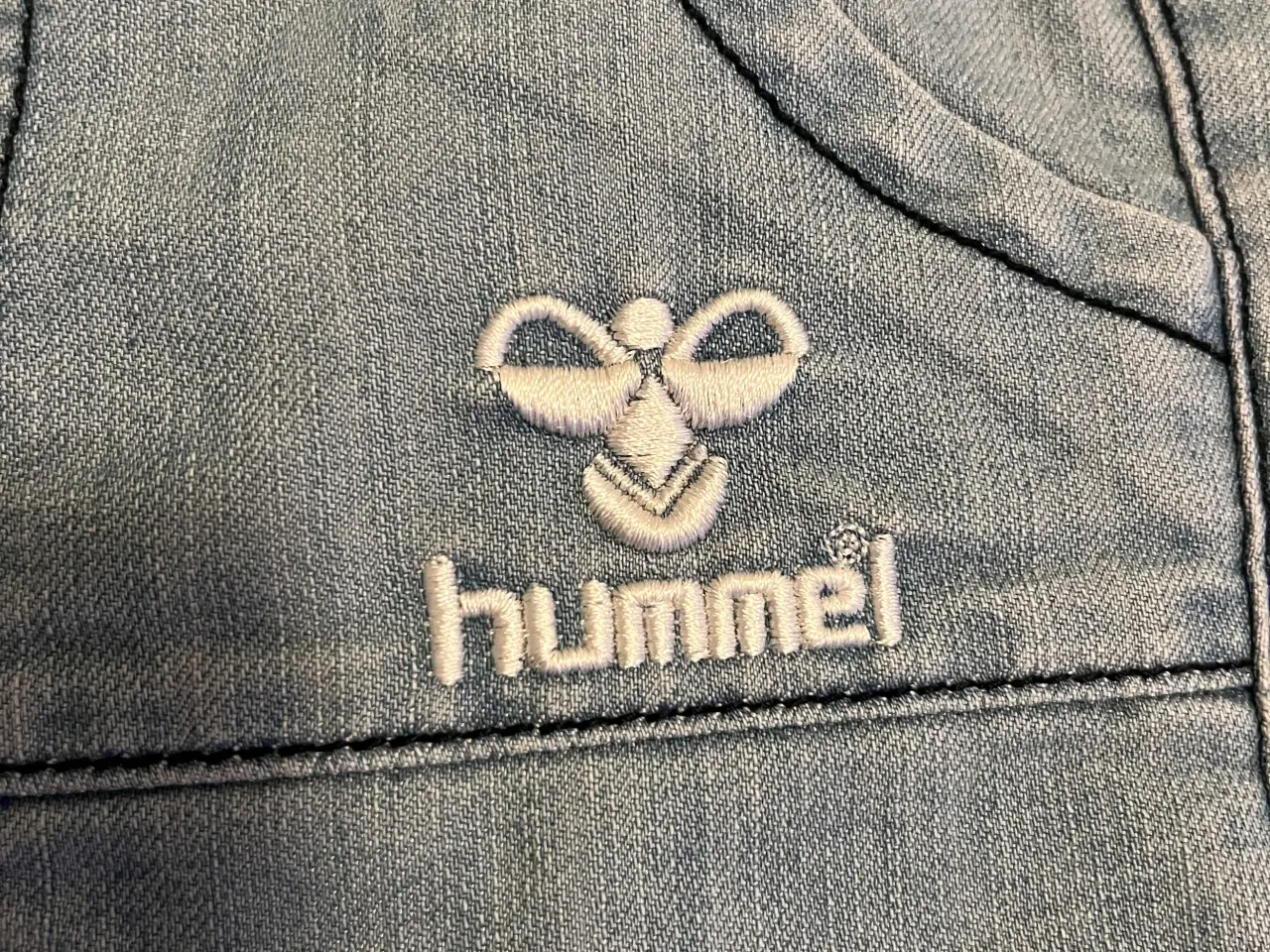 Billede 4 - Knickers fra Hummel. 