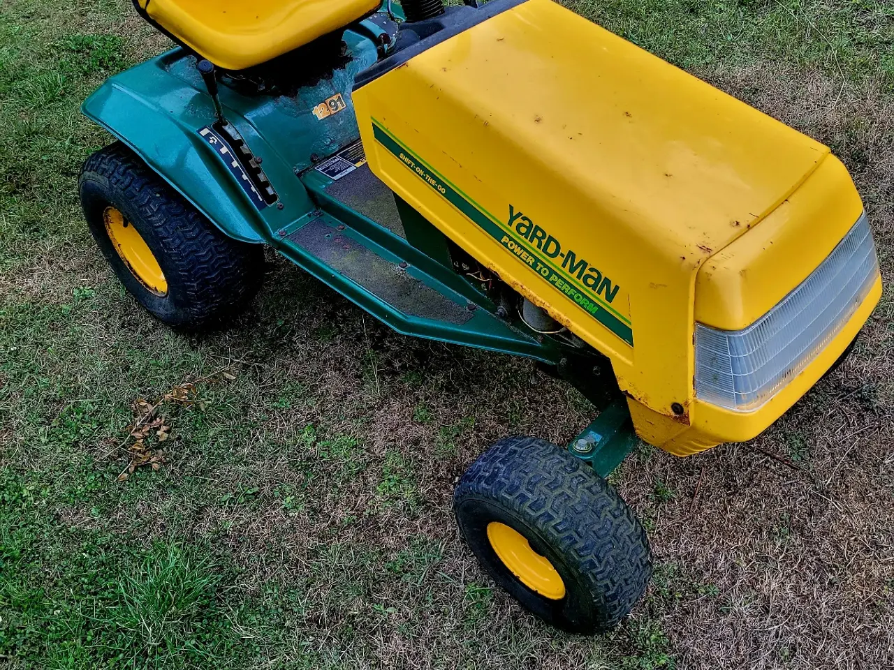 Billede 1 - Defekt Yard-Man havetraktor 