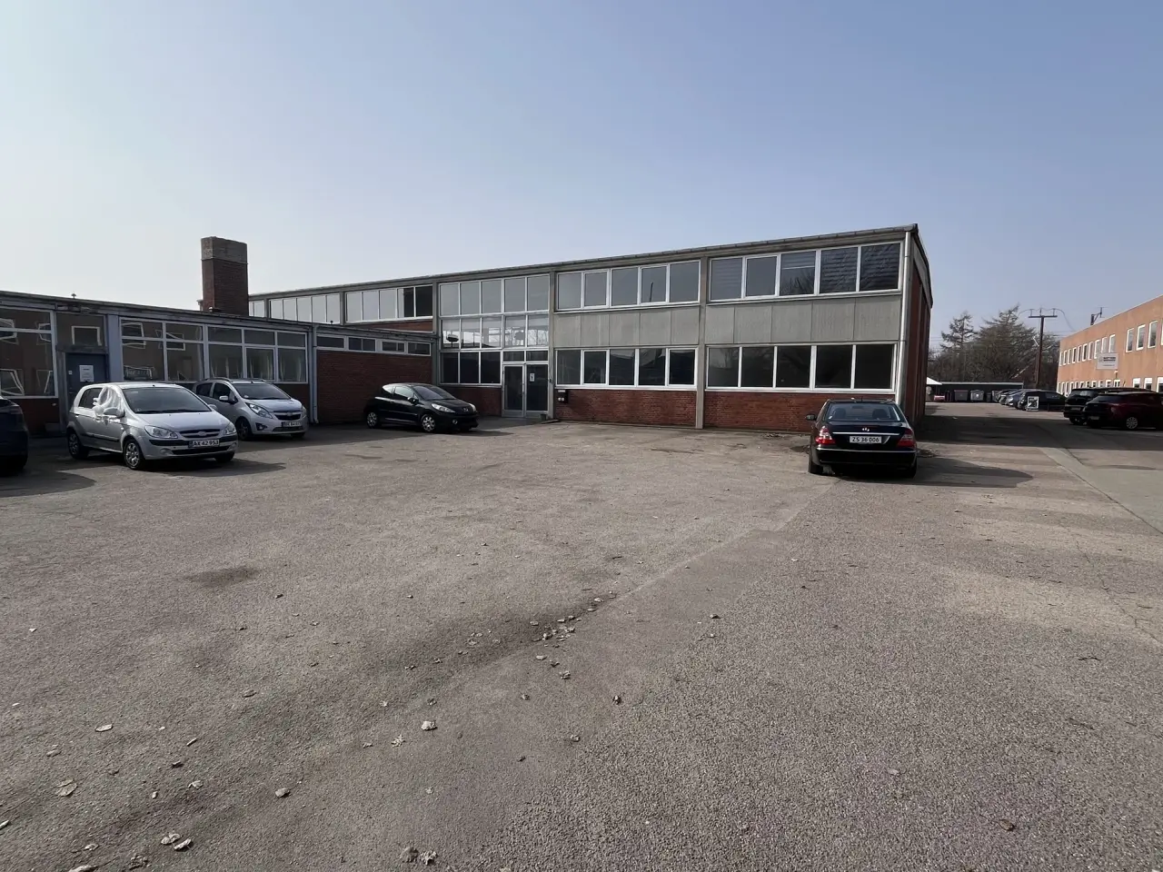 Billede 2 - Højloftet lager med kontorer til leje på Tangmosevej 87 i Køge