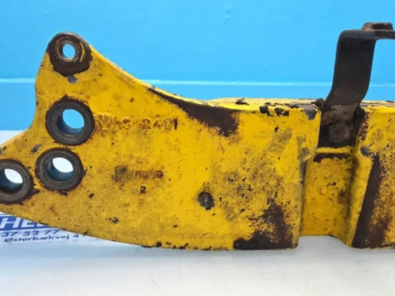 Billede 8 - New Holland LB115B Fastspændingsplade 85803617