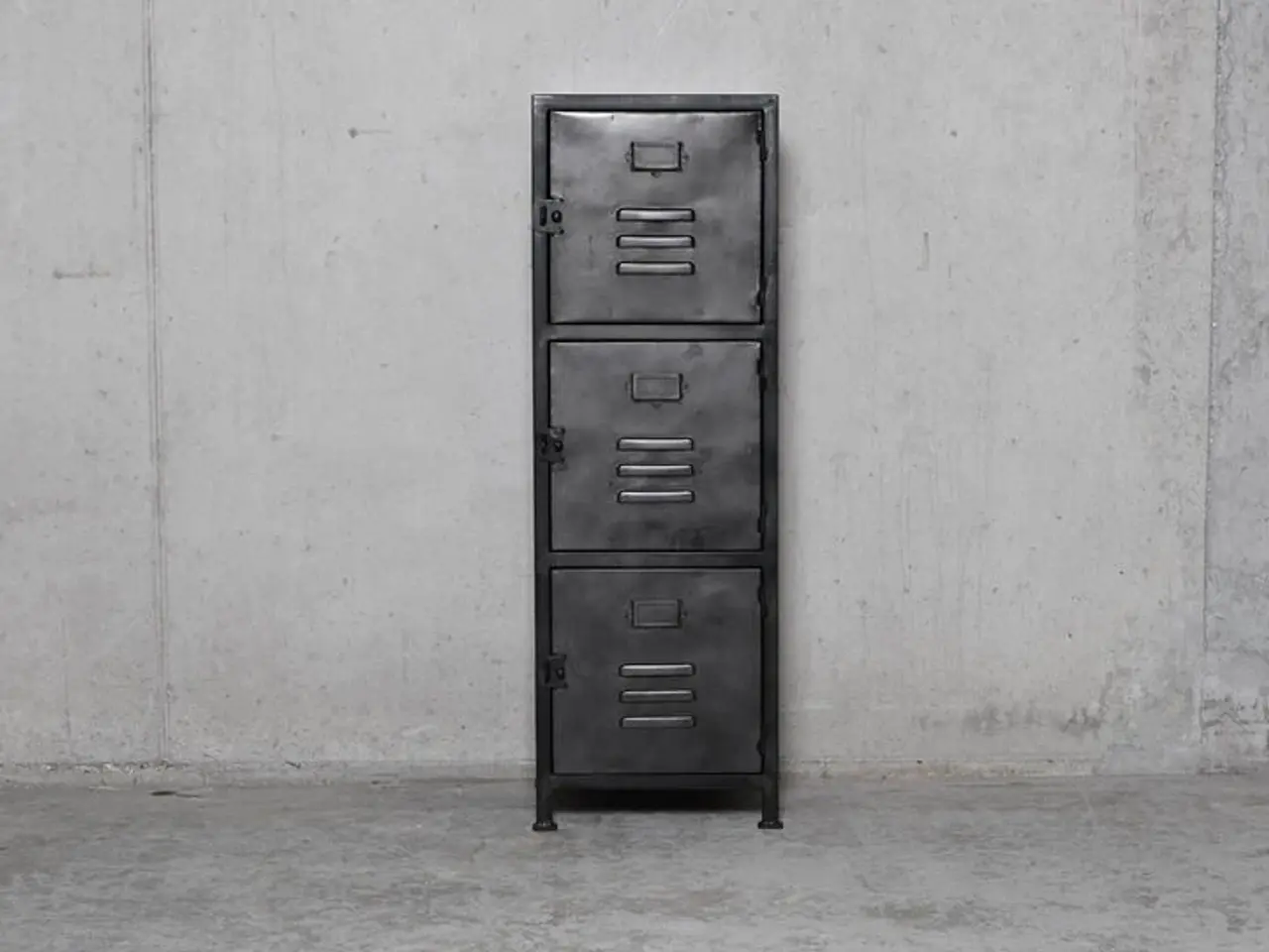 Billede 1 - Nyt LOCKER skab 3 rums