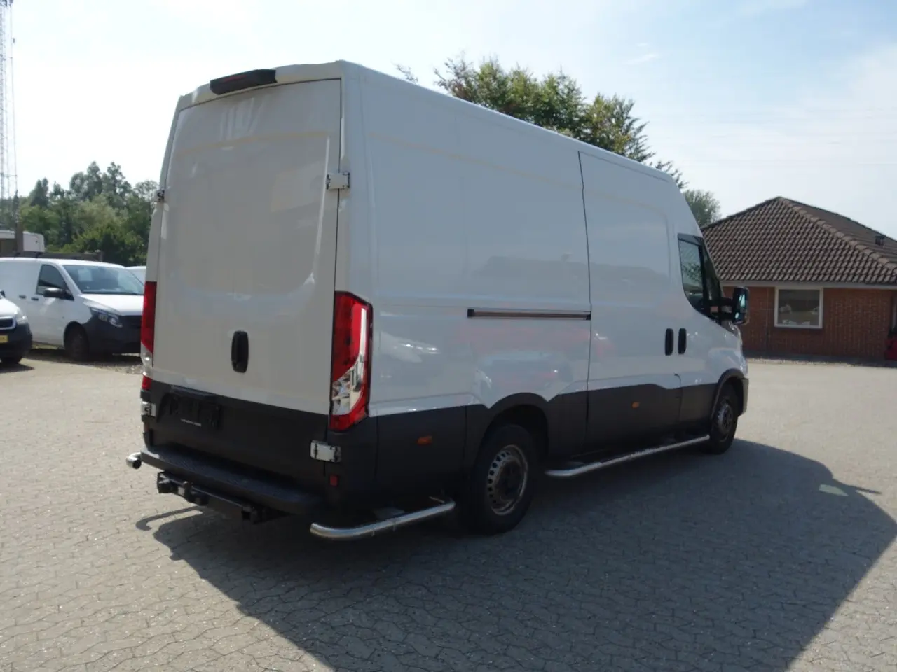 Billede 15 - Iveco Daily 2,3 35S14 12m³ Van AG8