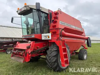 Mejetærsker Massey Ferguson MF 38 med skærebord