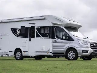 2020 - Benimar Tessoro T442   Kort vintervogn med automatgear og masser af plads